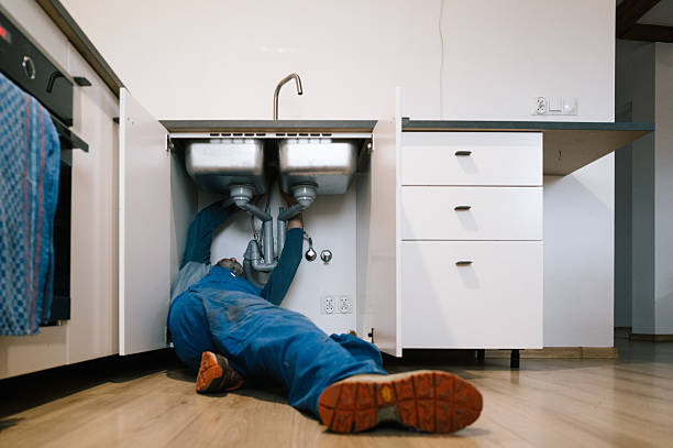 Professional Emergency Plumber technician working in Chino, CA